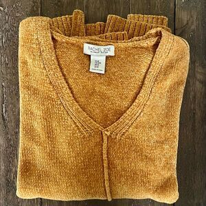 Rachel Zoe Mustard Yellow V-Neck Sweater | Size M | 100% Polyester
